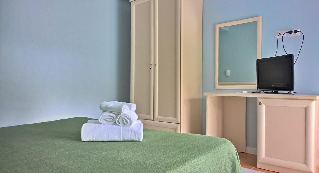 Medea Beach Resort Capaccio Esterno foto